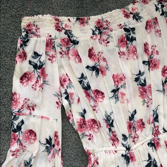 Abercrombie & Fitch floral romper - Picture 2 of 7